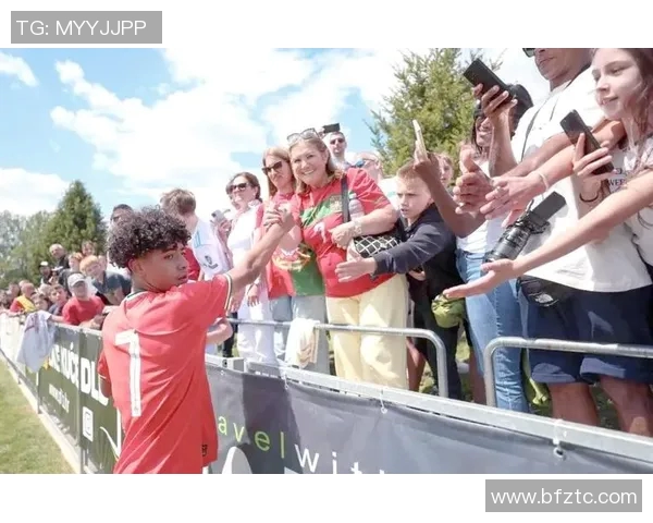 国外足球明星的孩子们如何在父母光环下追寻自己的梦想与人生道路 国外足球明星的孩子们如何在父母光环下追寻自己的梦想与人生道路